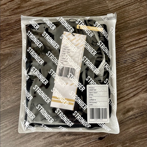 Stronger Label Crop Top in black size Large **NWT** - Picture 7 of 7